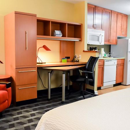 Towneplace Suites Stafford Extérieur photo