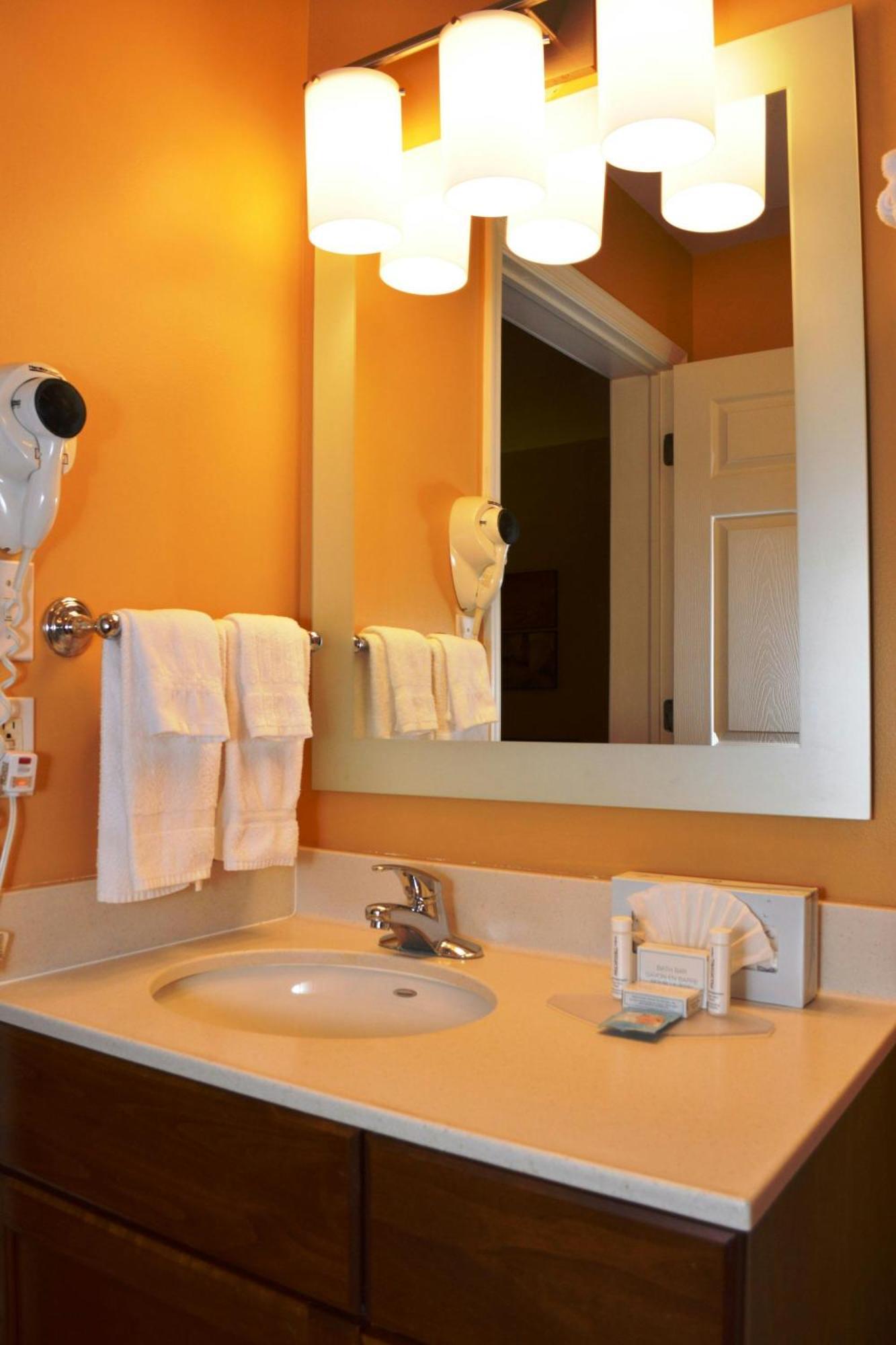 Towneplace Suites Stafford Extérieur photo