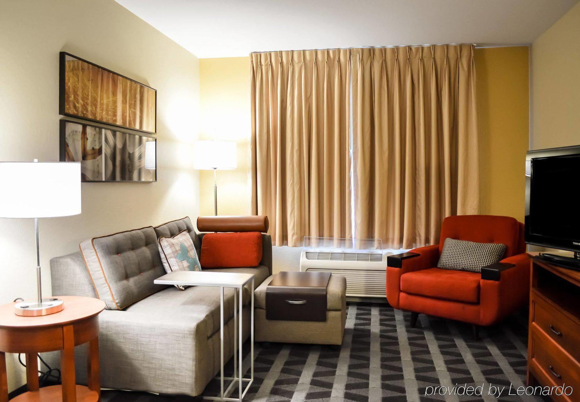 Towneplace Suites Stafford Extérieur photo
