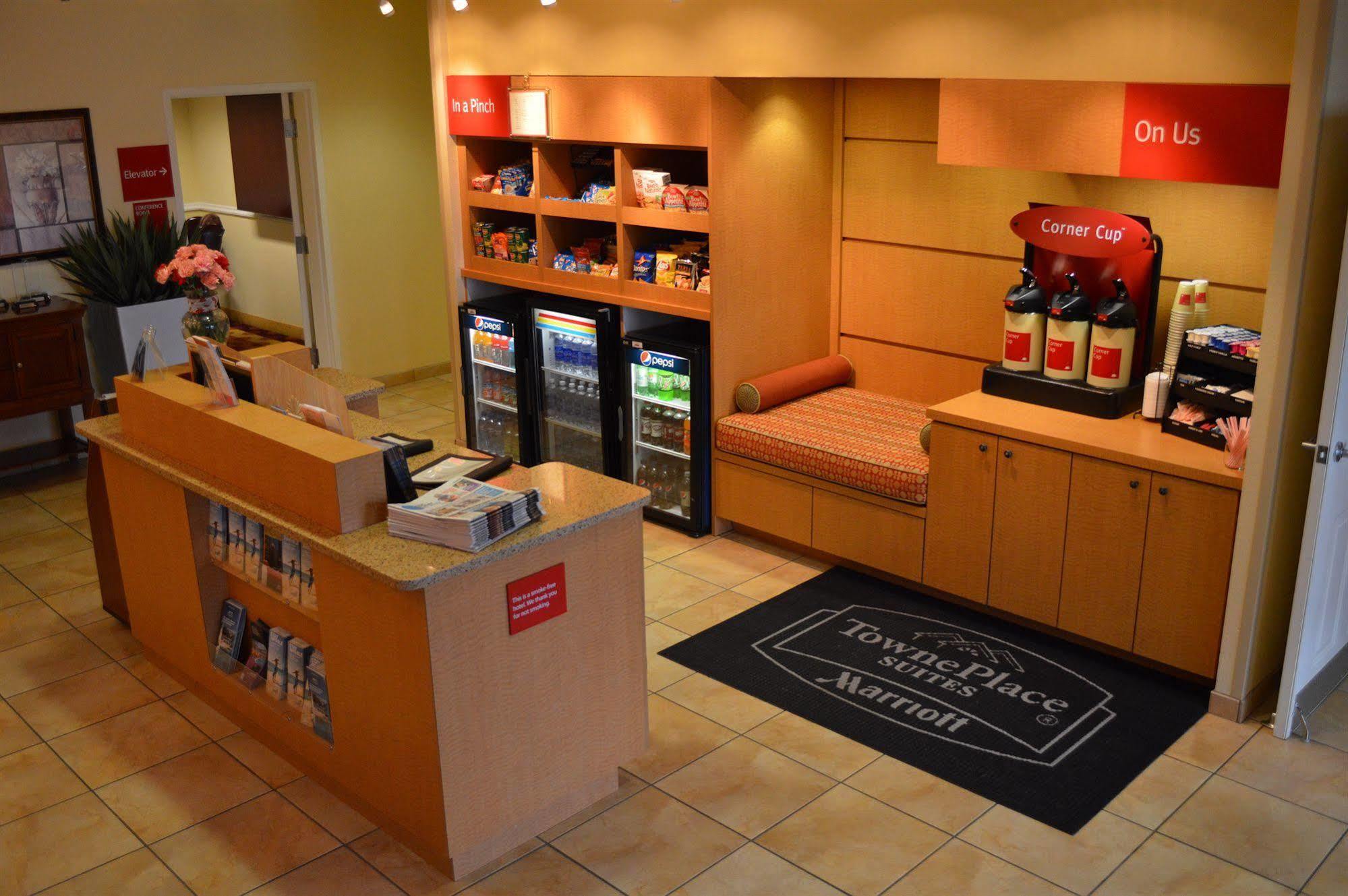 Towneplace Suites Stafford Extérieur photo